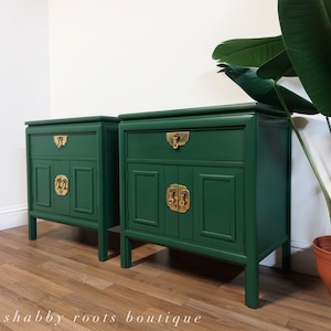 NEW! Set of Gorgeous Emerald Green Nightstands Mid Century Modern Chinoiserie style • San Francisco, CA