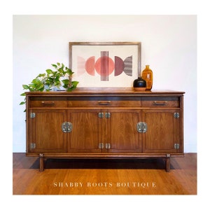 SOLD- Vintage Mid Century Modern Buffet Credenza sideboard Cabinet 1960s walnut and burl and brass - San Francisco CA