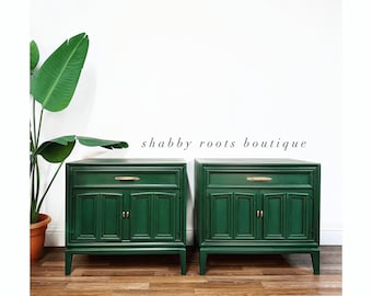 SOLD- Gorgeous set of Emerald Green Mid Century Modern Nightstands vintage by Thomasville San Francisco, CA