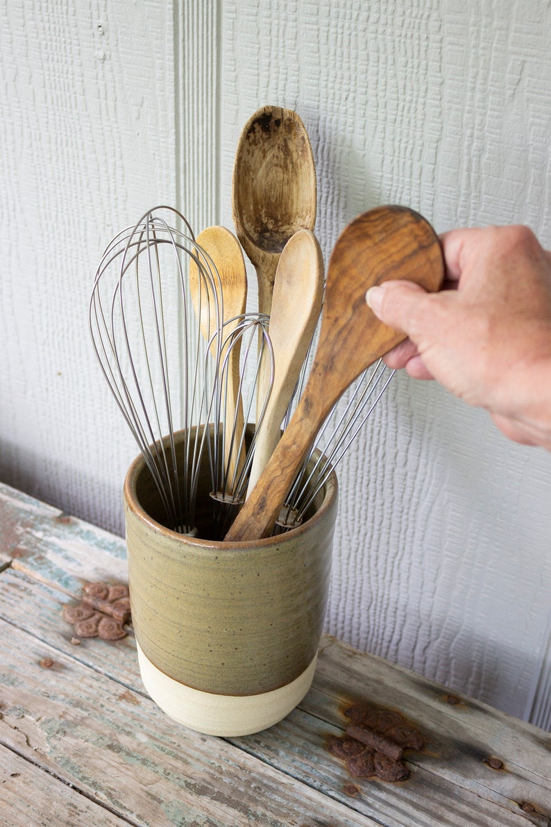 Utensil Holder image 2