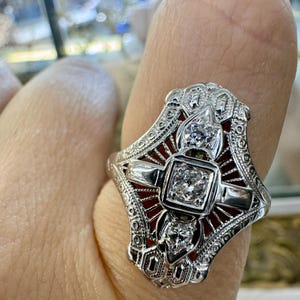 14kt White Gold Art Deco Filigree Diamond Ring