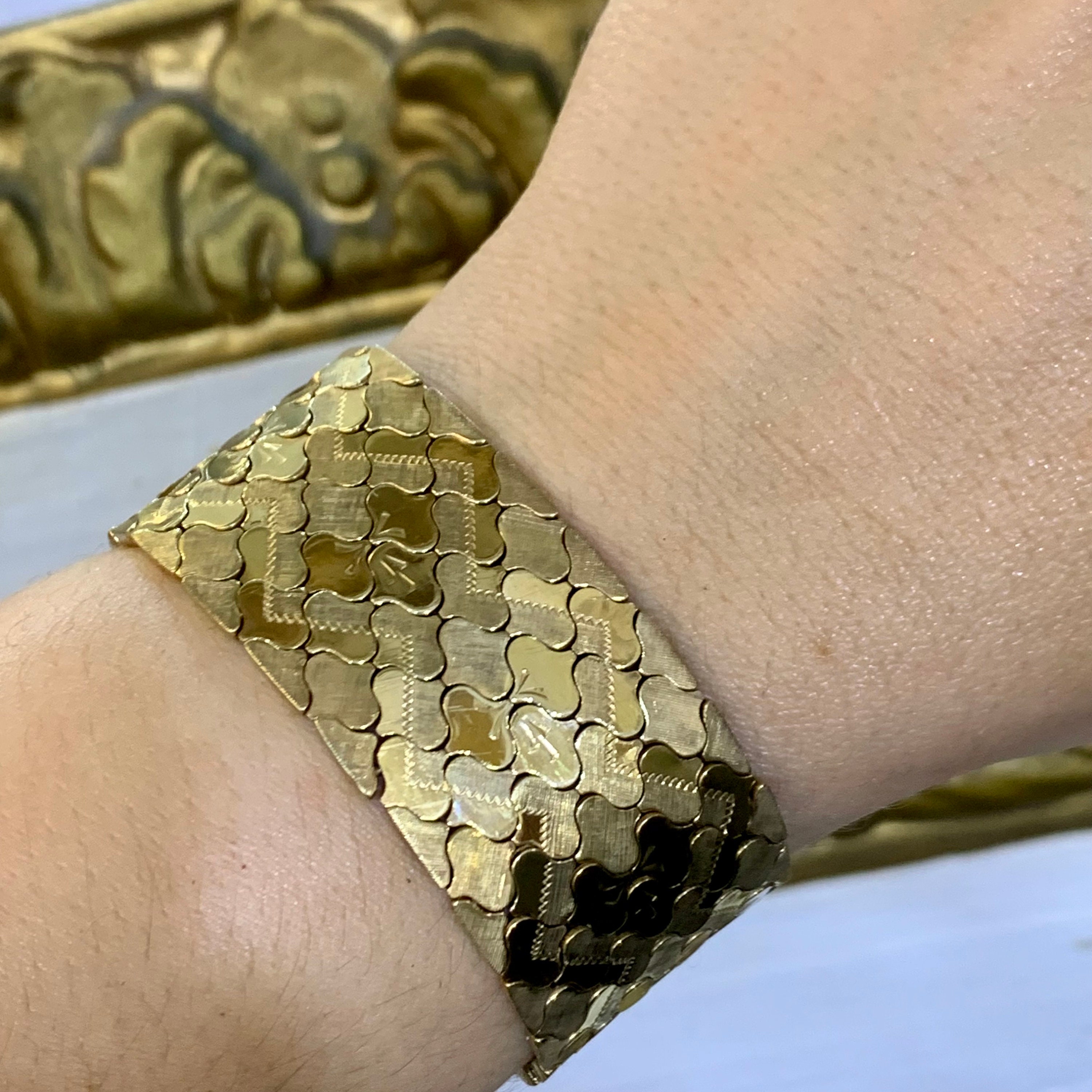 Italian Vintage 8kt Yellow Gold Wide Snake Skin Bracelet - Etsy