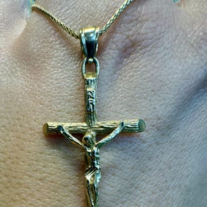 14kt Yellow Gold Crucifix Necklace