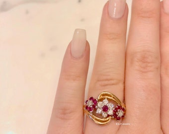 14kt Yellow Gold Floral Diamond And Ruby Ring