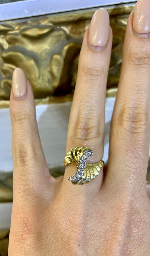 14kt Yellow Gold Diamond Cocktail Ring - image 1
