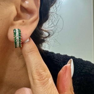 Vintage 14kt Yellow Gold Emerald And Diamond Pyramid J-Hoop Earrings
