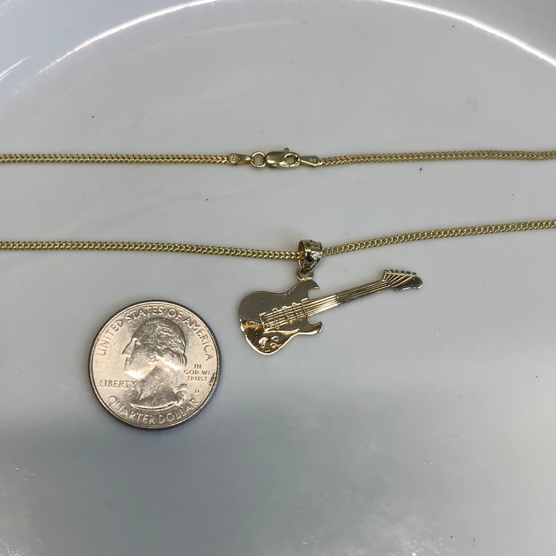 Guitar Charm main image 0