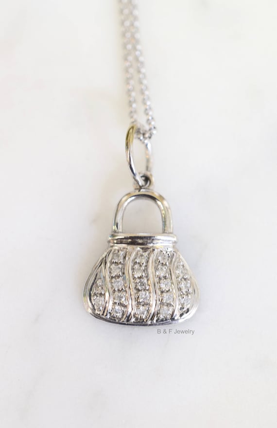 14kt White Gold Diamond Purse Design 