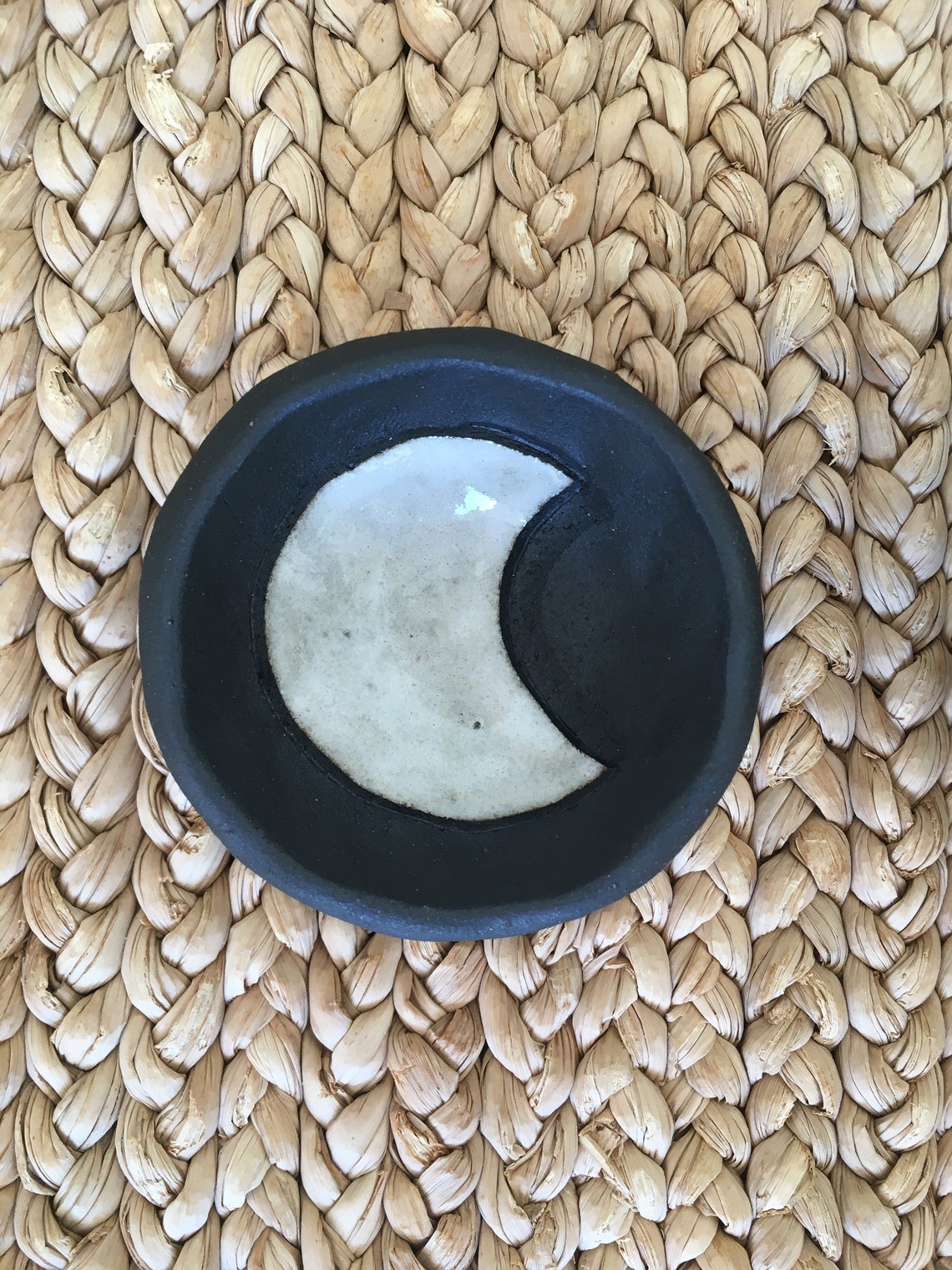 Small Crescent Moon Bowls Choose Black or White Clay Etsy