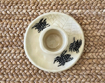 Spider Spirit Palo Santo Holder - Black Sgraffito -  Burnt Thistle Ceramics