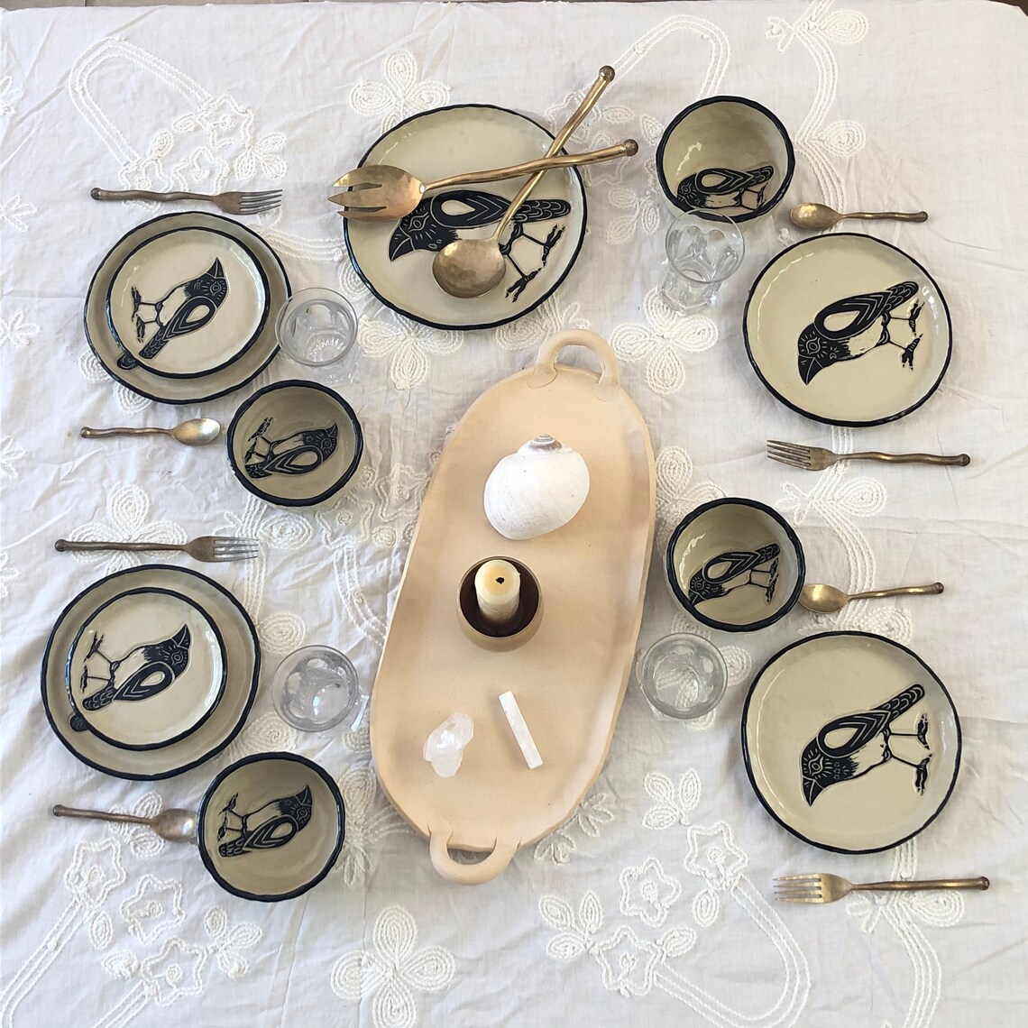 Set of Plates Made to Order Magpie Plates White Clay/black Etsy