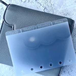 Geëtst Frosted plastic SIDE tab verdelers, Planner verdelers, Aangepaste Tekst
