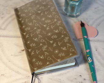 Delicate Floral - White Printed Design Hobonichi Weeks PVC cover