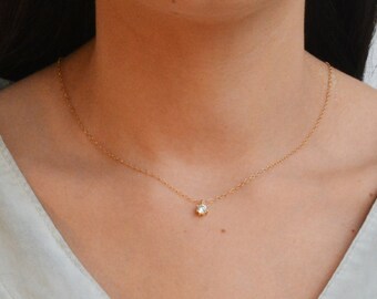 cz diamond necklace,diamond necklace,dainty necklace,solitaire necklace,layering delicate necklace,tiny diamond jewelry