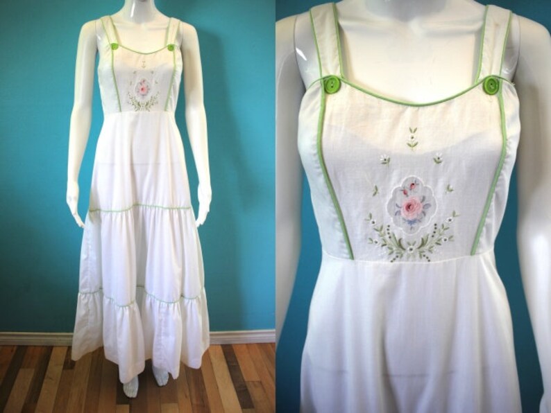 70's Dress 1970's Young Edwardian White Cottage Core Tiered Maxi Dress With Embroidered Bodice Size Small 