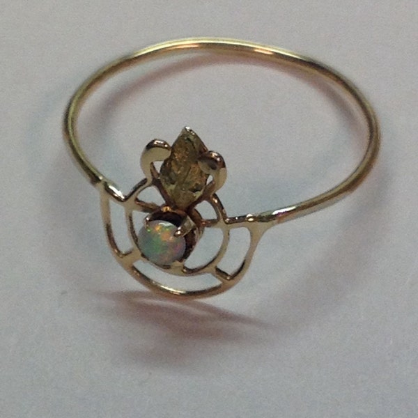 Vintage Art Nouveau Firey Opal Ring in 10k Multi Color Gold Ring Size 6.25