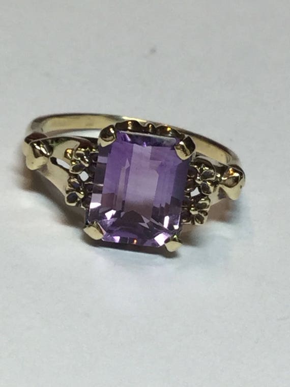 Vintage 10k Yellow Gold Genuine Amethyst Ring 1950