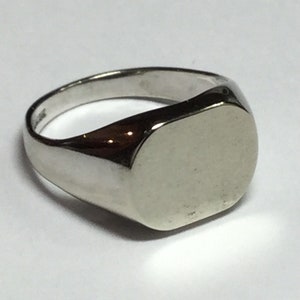 Vintage Signet Ring-10k White Gold Signed BDA Plain Polished Engraveable Pinky Ring Size 4