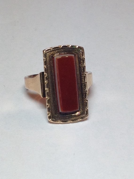 Vintage 14k Rose Gold Carnelian Colored Banded Aga