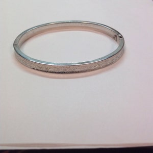 Pulsera vintage de brazalete con bisagras de plata de ley marathon