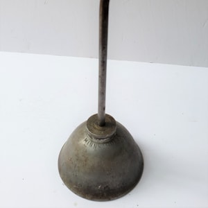 Steel Plews GFM Minneapolis Thumb Oiler with Bent Nozzle