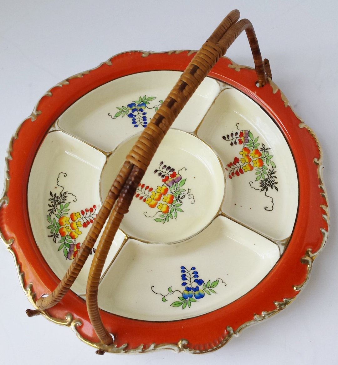 Vintage Round Unique Flowers Orange Rim and Gold Scalloped Edge Divided ...