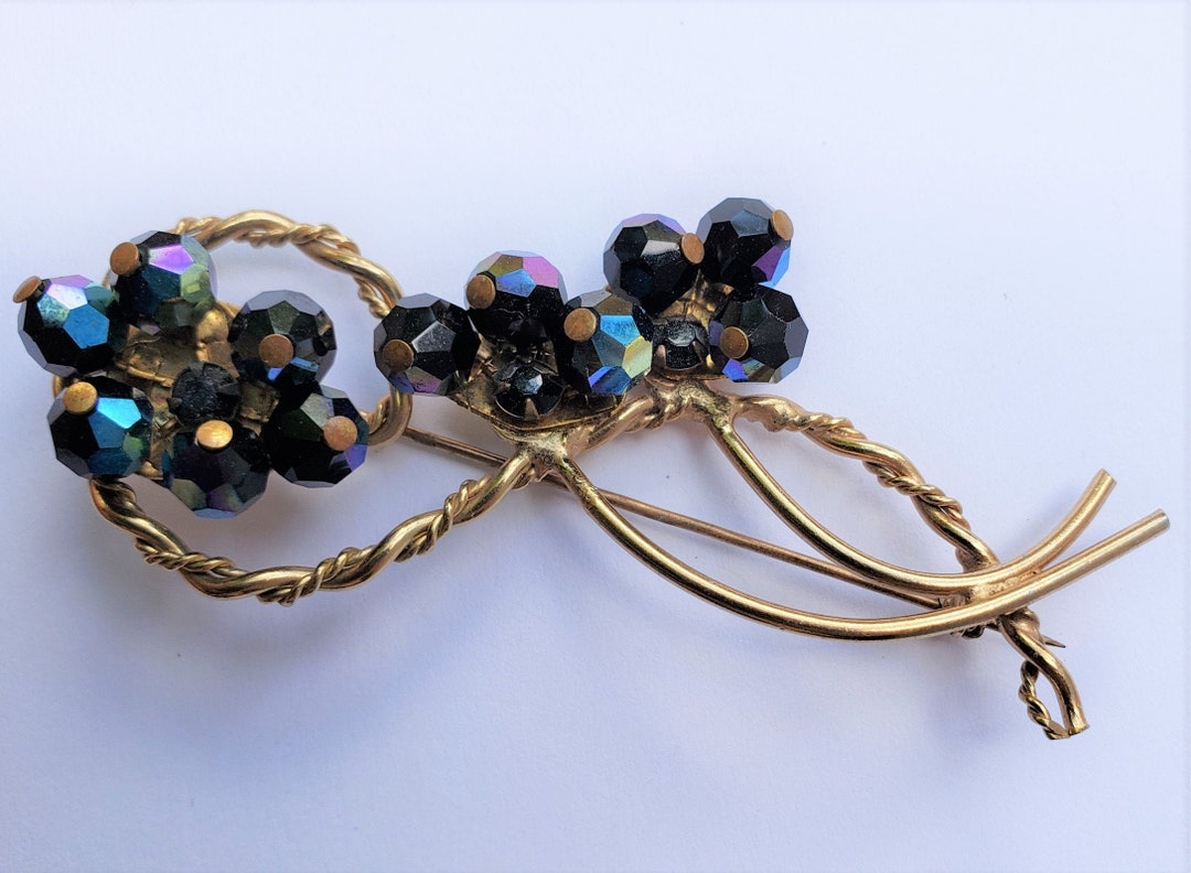 Broche étoile Vintage Entièrement Pavée D'oxydes Irisés - Fantaisie Dorée - Occasion