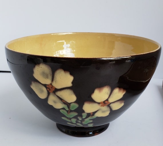 花柄の陶器ボウル 伊藤聡信 青い花柄の陶器ボウル 伊藤聡信青い