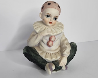Musical Pierrot Mann Harlequin Clown Porcelain Figure - Plays Send in the Clowns