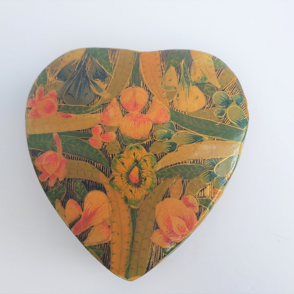 Heart Shaped Lacquered Paper Mache Box with  Floral Detail - Fetco