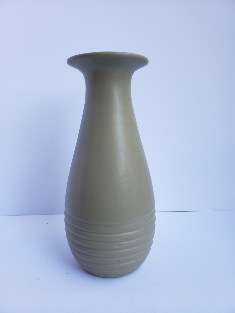 Slender Neck and Flared Rim Tall Slender Bulb Style Green Haeger Pottery Vase with Indented Banded Detail