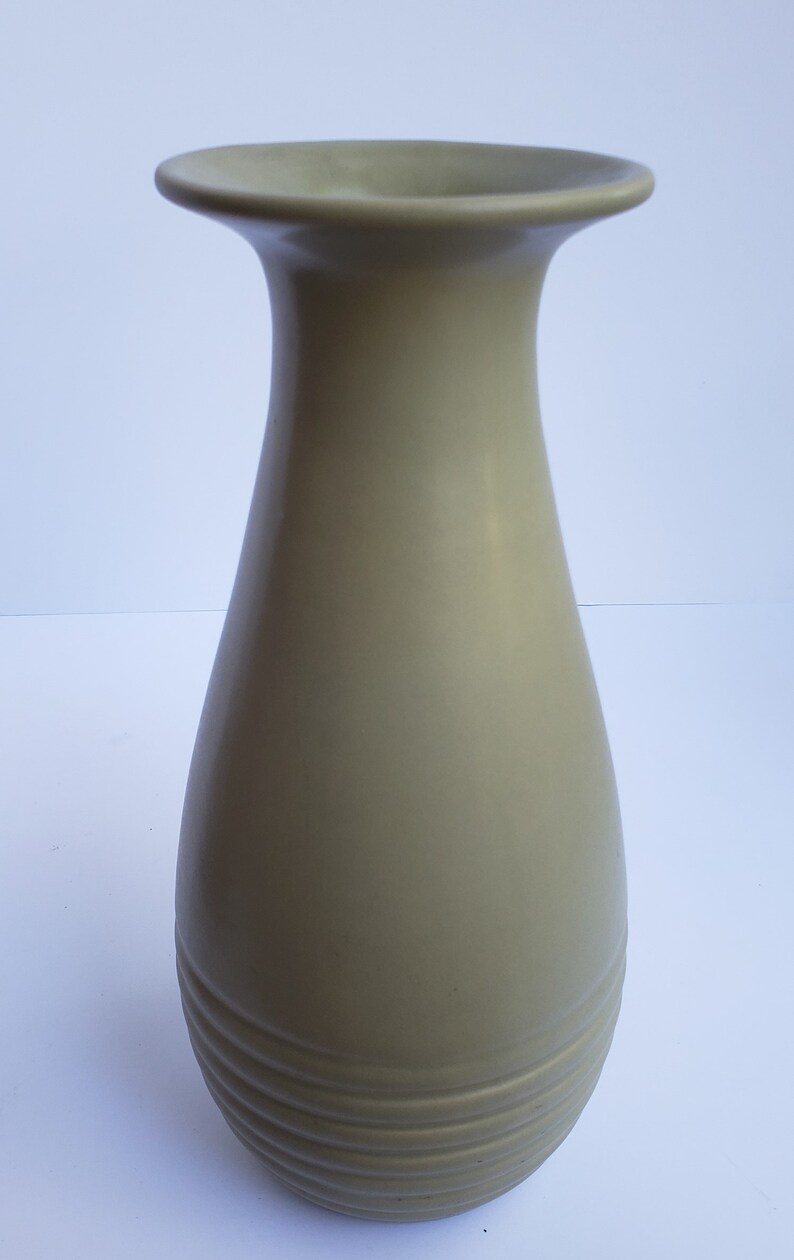 Slender Neck and Flared Rim Tall Slender Bulb Style Green Haeger Pottery Vase with Indented Banded Detail
