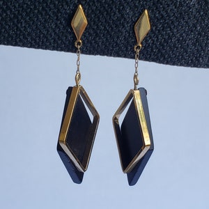 Dangling Gold Tone and Wood or Stone Diamond Shaped Earrings