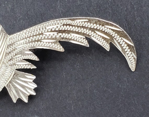 Sterling Silver Etched Quetzel Bird Shaped Brooch - image 4