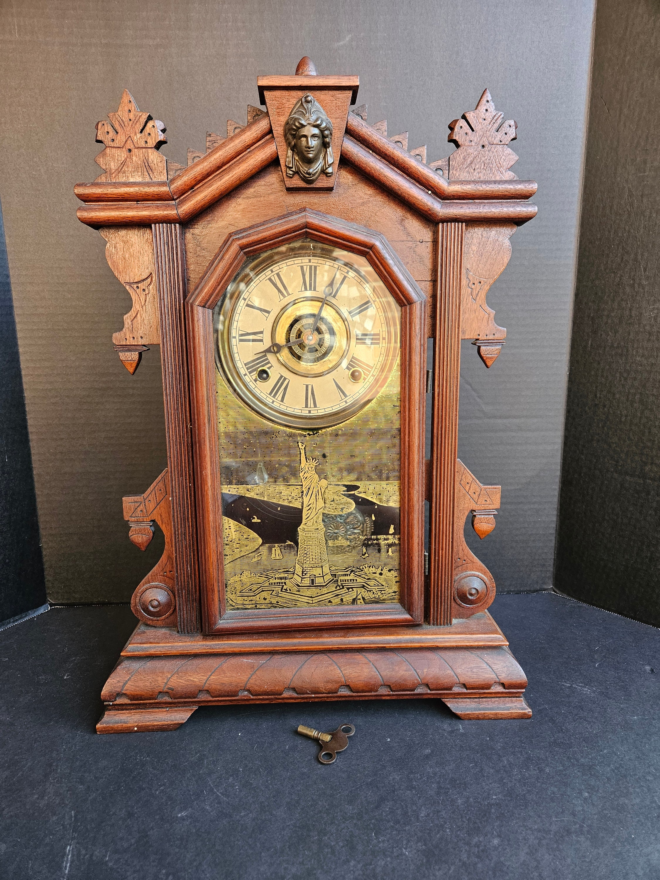 Eight Day Liberty Clock-charles F Adams and E Ingraham-with Key