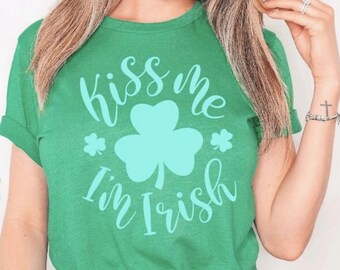 Kiss Me I&#39;m Irish Shirt: St. Patrick&#39;s Day Green Clover Top
