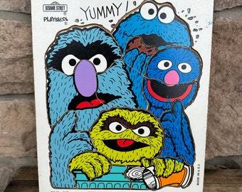 Quebra-cabeça Playskool de madeira da Vila Sésamo vintage, Quatro Monstros, Grover Oscar, o Monstro de Biscoito Grouch, 1976