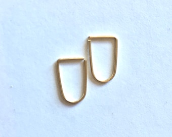 Leave-In Tiny D-Hoop Earrings Modern Every Day Sleepers