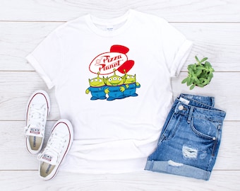 Toy Story Pizza Planet Aliens T-shirt Toy story land shirts available in Adult Unisex Men's S-3XL | Youth Kids | Ladies | Baby sizes -ts9-