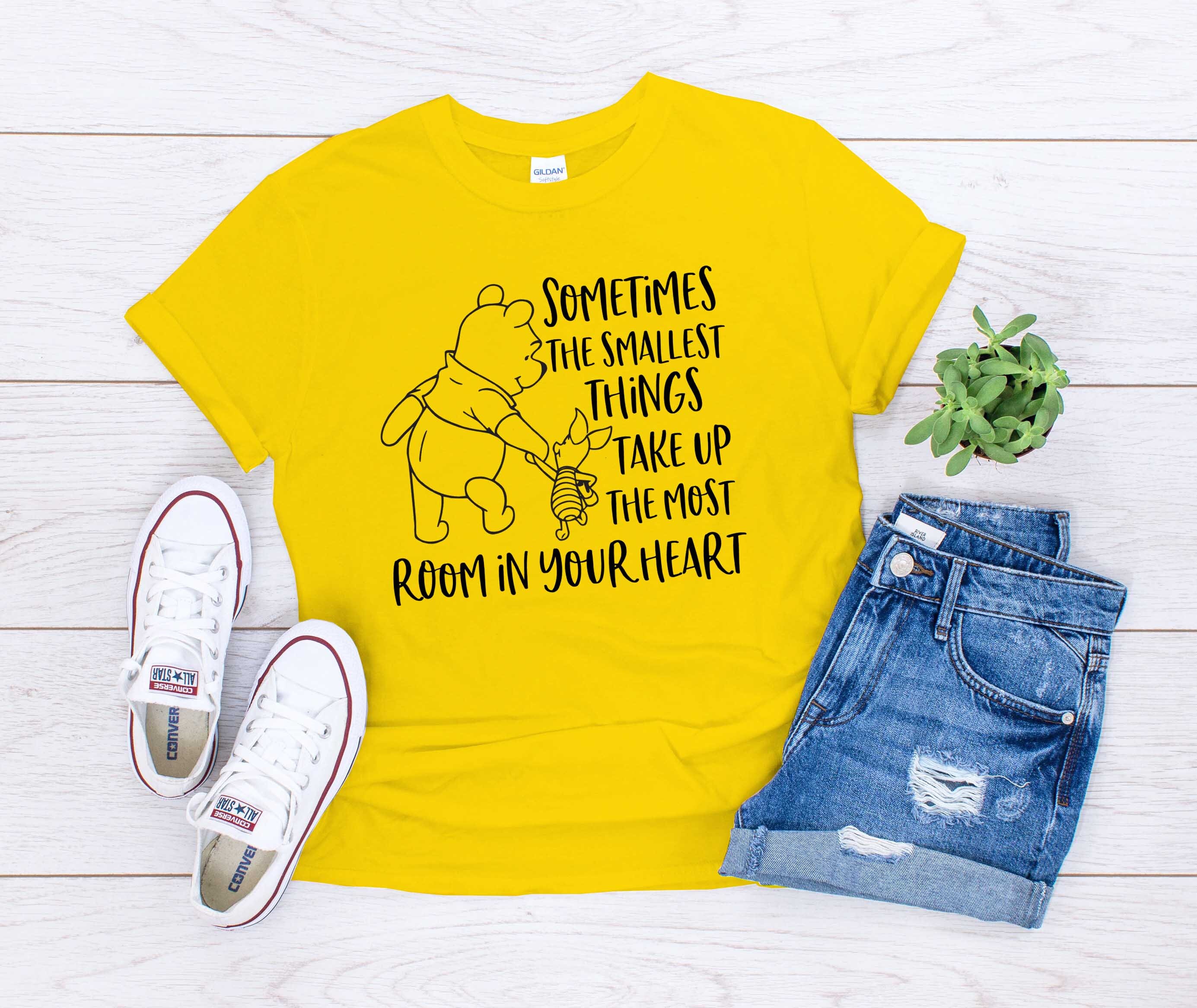 Baby sizes Youth Kids Ladies Sometimes Smallest Things Take Up the Most room in Your Heart T-shirt Winnie Pooh Shirts Adult Mens S-3XL