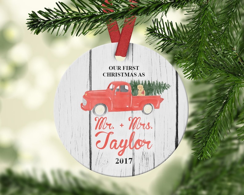 Christmas Ornament Gifts for New Couple Mrs Christmas tree Red Pickup Truck Ornament Mr Personalized Wedding Ornament 2019
