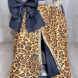 Funda de asiento de coche con estampado de leopardo y lentejuelas • leopardo • lentejuelas • regalo de leopardo para bebé • regalo para niña recién nacida • manta de bebé personalizada • manta de guepardo •