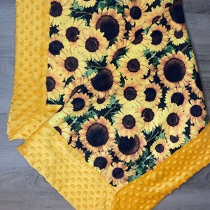 Manta de bebé de girasol • manta a juego • girasoles • minky amarillo • regalo mensual para bebé • regalos personalizados para bebé • accesorio para fotos de recién nacidos •