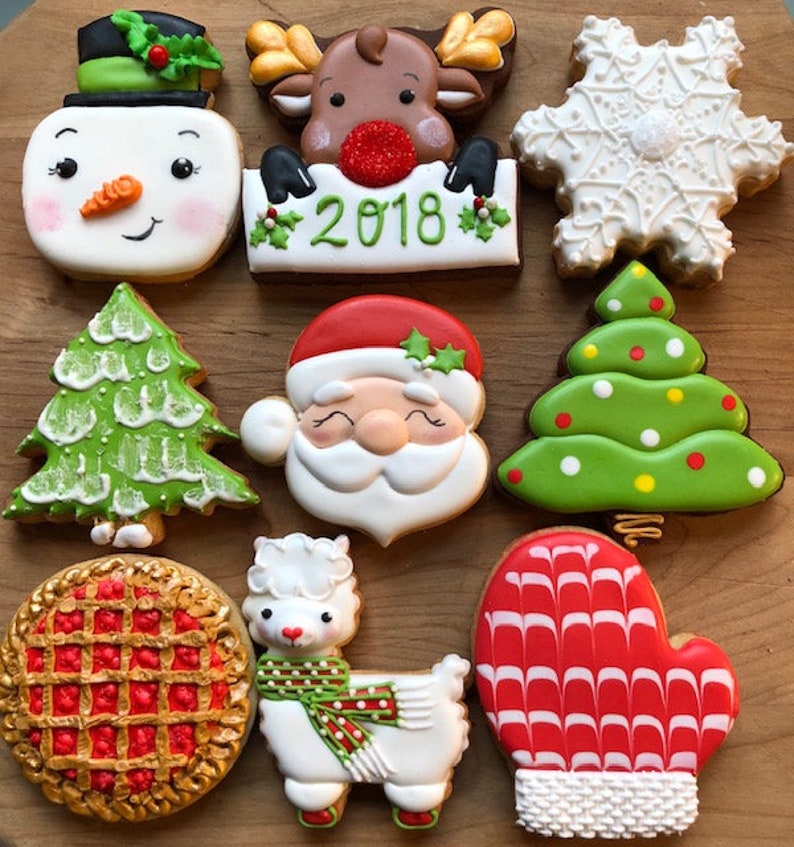 12 Decorated Holiday Sugar Cookies Holiday Cookies Santa | Etsy