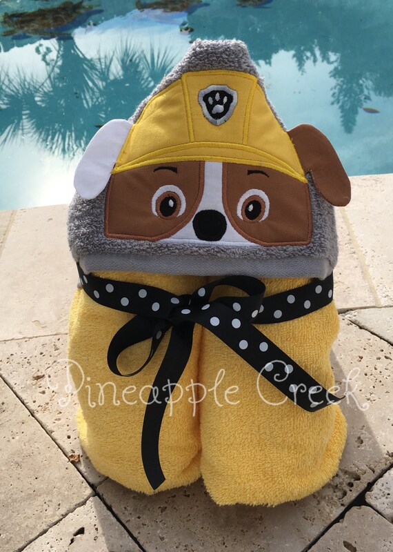 Rubble Hooded Towel