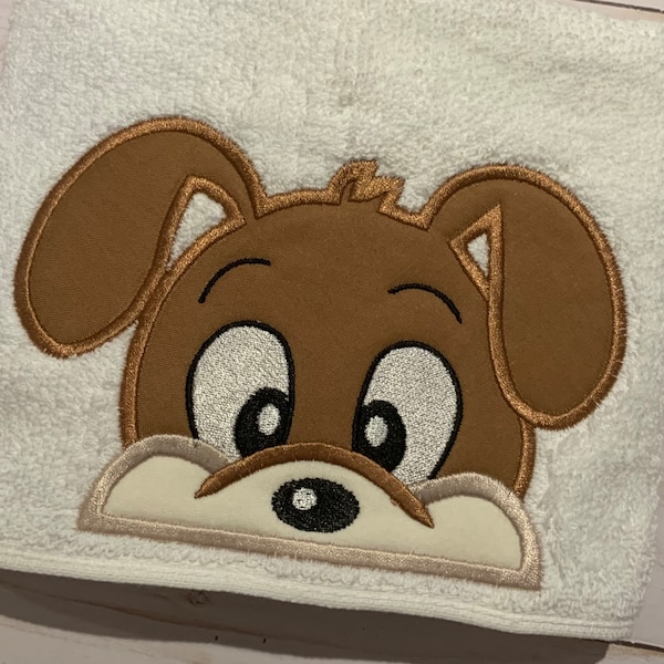 Puppy Hooded towel design,puppy applique design,puppy applique,hooded towel design,puppy peeker design,puppy peeker