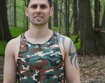 Camiseta de running de camuflaje para hombre