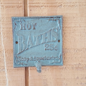 Bathroom Sign, Hot Bath Sign, Bathroom Decor, Hot Bath, Shower Deco, Bath, Rustic Decor, Rustic Wall Hanging, Rustic Bathroom, Cast Iron