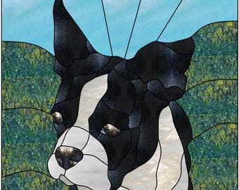 Glasmalerei-, Mosaik- oder Quiltmuster, Boston Terrier in den Büschen, digitaler Download