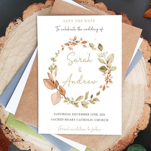 "Retenez cette date" avec des eucalyptus d'automne avec enveloppes | Sauvez la soirée ou le week-end - Réservez vos dates de mariage pour un faire-part